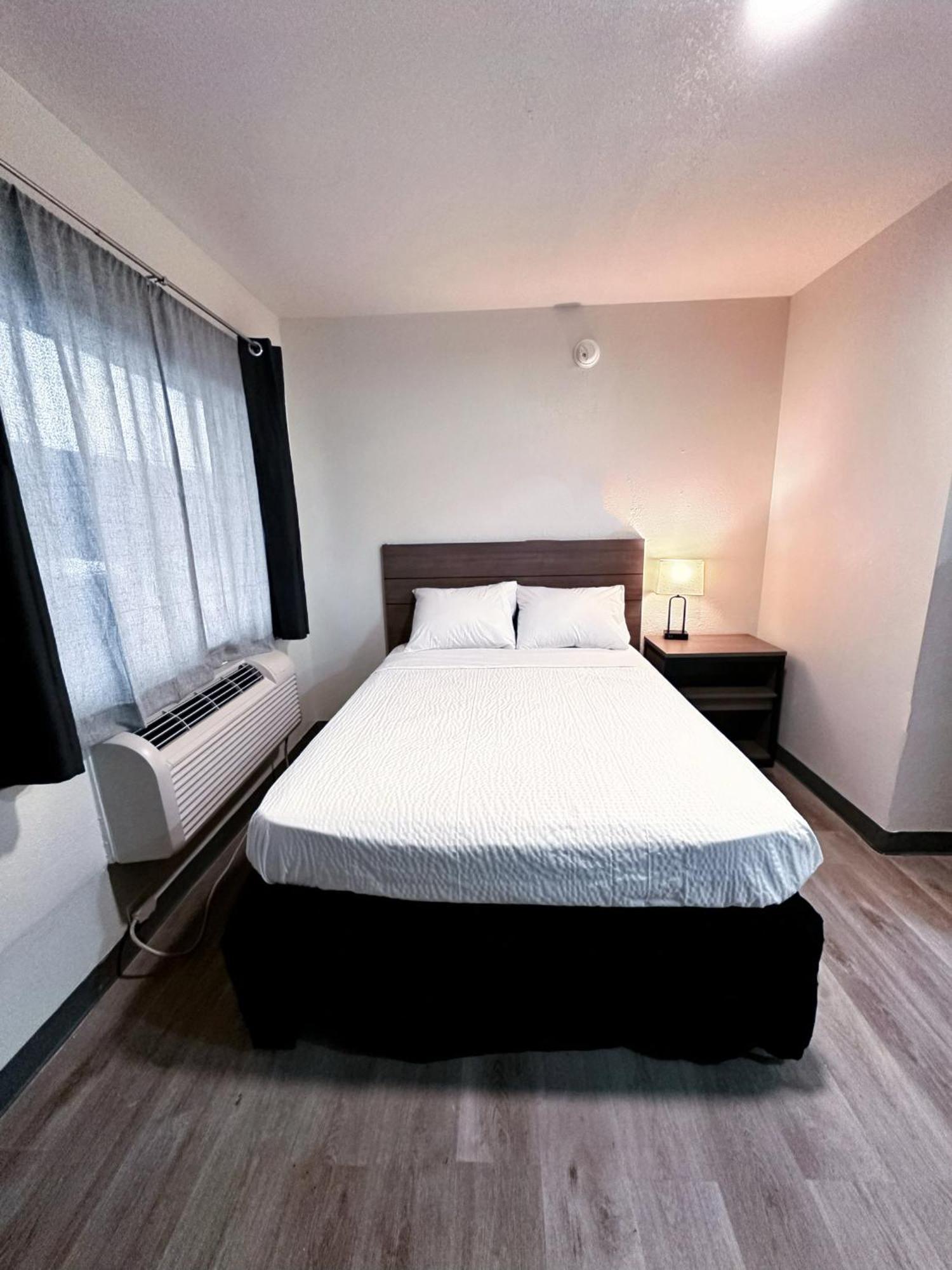 Studio City Suites, A Travelodge By Wyndham Texarkana Esterno foto